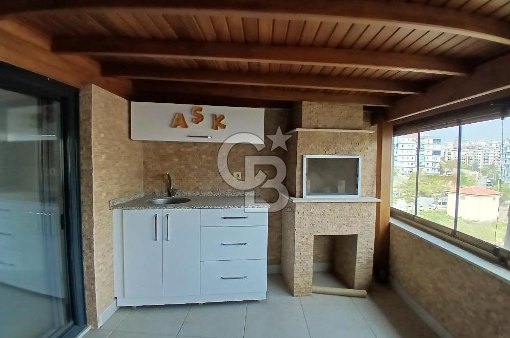 İzmir Ulukent’te Satılık 4+1 Dubleks Daire
