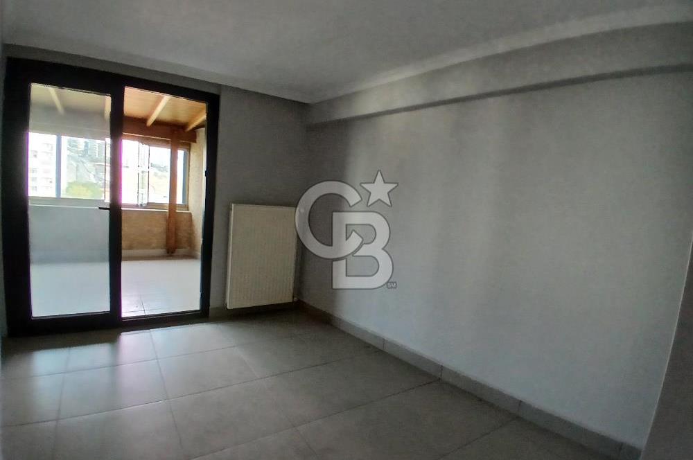 İzmir Ulukent’te Satılık 4+1 Dubleks Daire