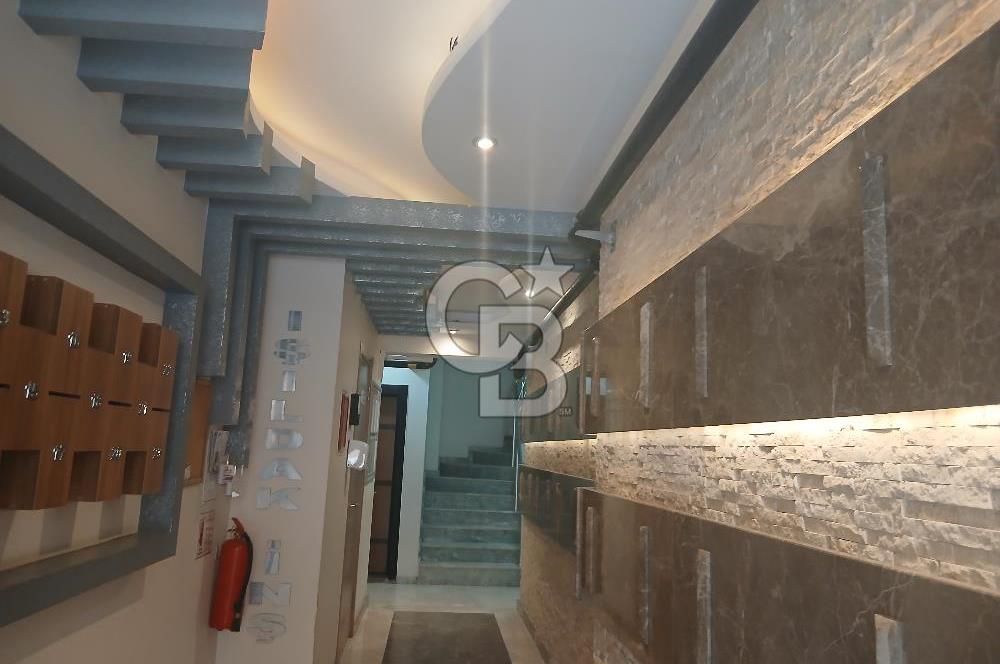 İzmir Ulukent’te Satılık 4+1 Dubleks Daire