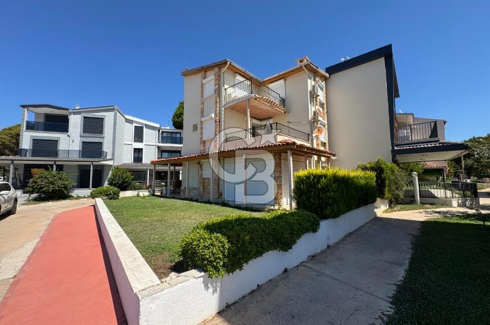 PARLEMENTERLER SİTESİNDE SATILIK VİLLA 