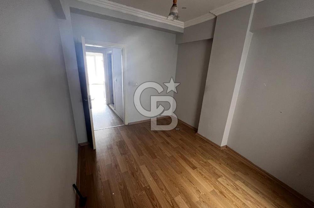 MÜKEMMEL LOKASYONDA SATILIK 1+1 FIRSAT DAİRE