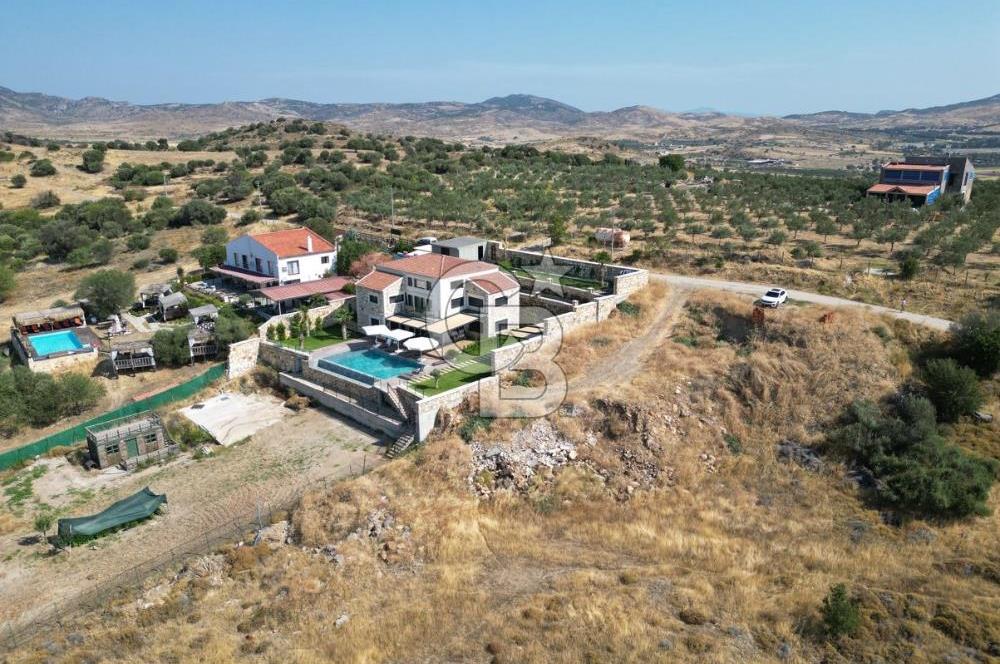 YENİBAĞARASI’NDA YAPI RUHSATLI DOĞAYLA İÇ İÇE SATILIK HARİKA ARSA