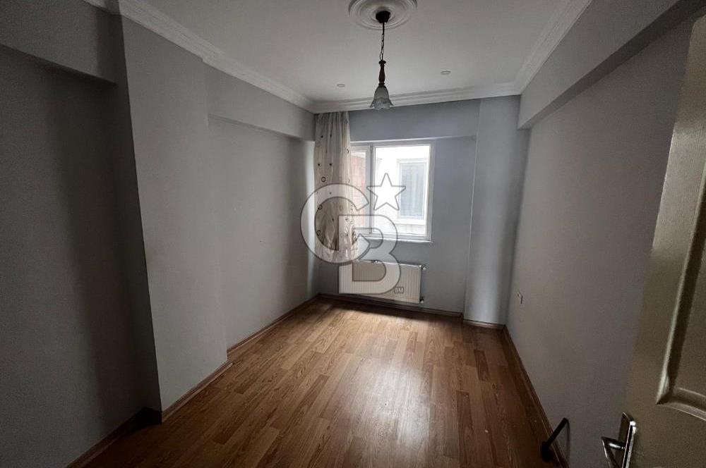 MÜKEMMEL LOKASYONDA SATILIK 1+1 FIRSAT DAİRE