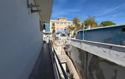 Karaburun Merkez'de Satılık Dükkan