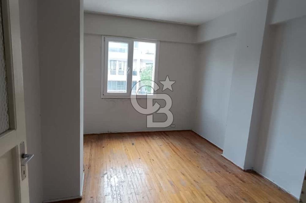 Narlıdere Güzel Sanatlar Karşısında Satılık 2+1 Arakat Daire