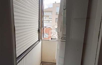 Narlıdere Güzel Sanatlar Karşısında Satılık 2+1 Arakat Daire
