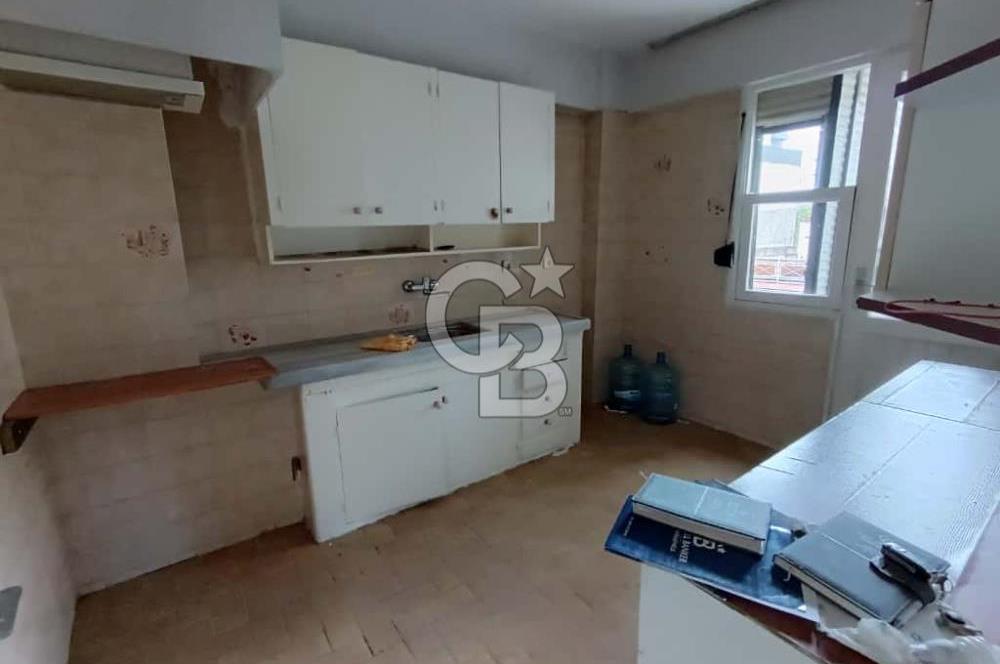 Narlıdere Güzel Sanatlar Karşısında Satılık 2+1 Arakat Daire