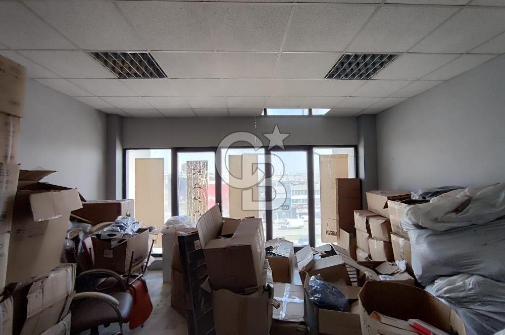 Karabağlar Selgeçen Modeka İş Merkezinde Satılık Dükkan