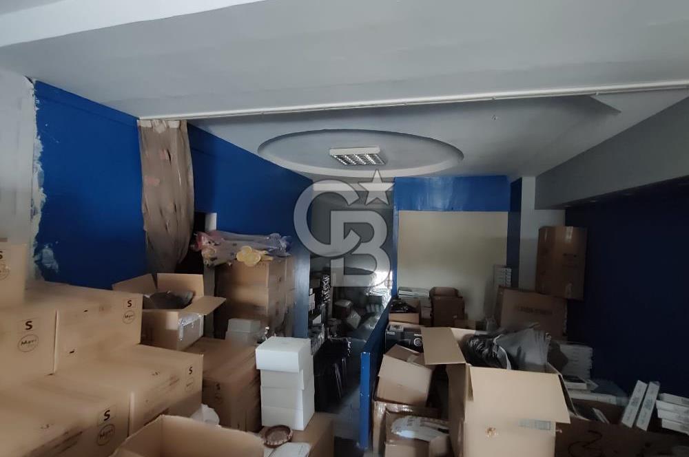 Karabağlar Selgeçen Modeka İş Merkezinde Satılık Dükkan