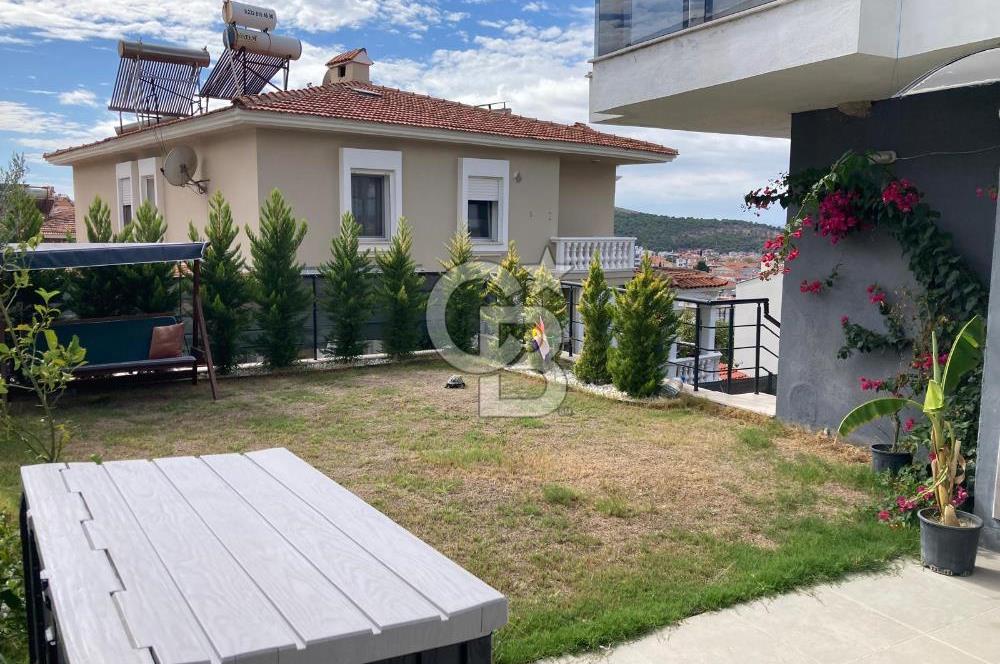 C.B SMYRNA DAN ÇEŞME İSMET İNÖNÜ MH. KİRALIK HAVUZLU VİLLA.