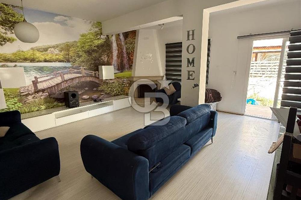 Yenikent Bölgesinde Satılık İkiz Villa !!!