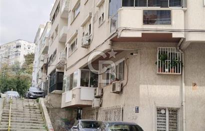 Göztepe Türk Koleji Yakını 3 Cepheli 3+1 Satılık Daire