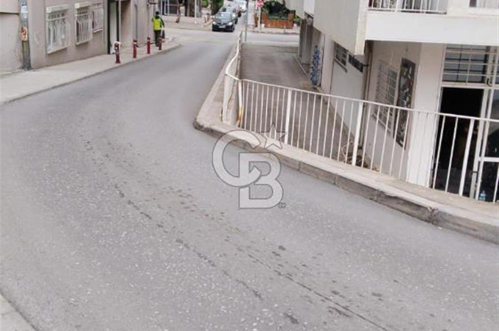Göztepe Türk Koleji Yakını 3 Cepheli 3+1 Satılık Daire