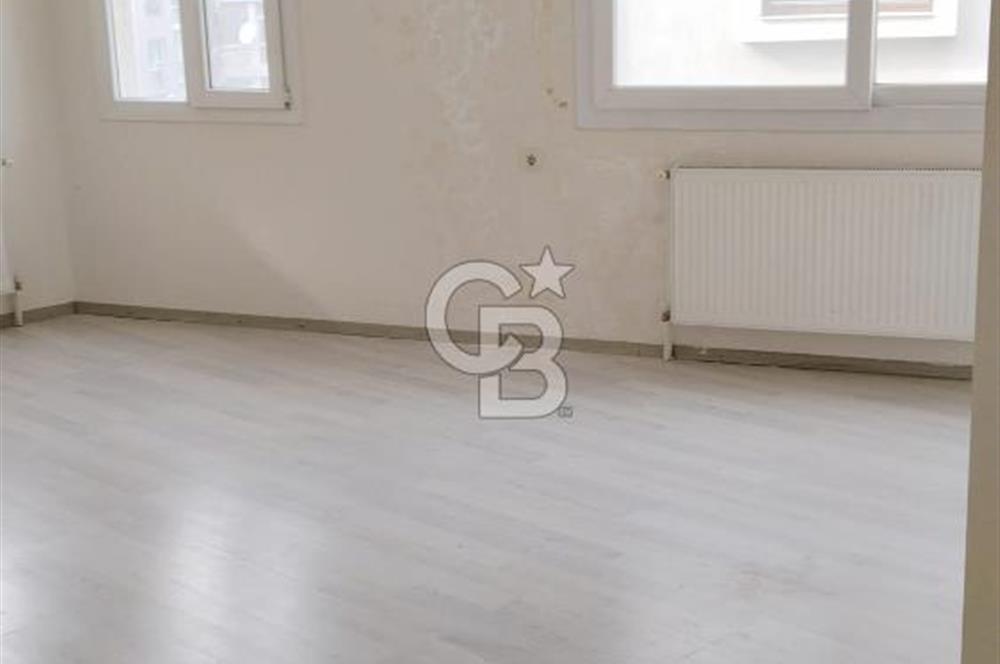 Göztepe Türk Koleji Yakını 3 Cepheli 3+1 Satılık Daire
