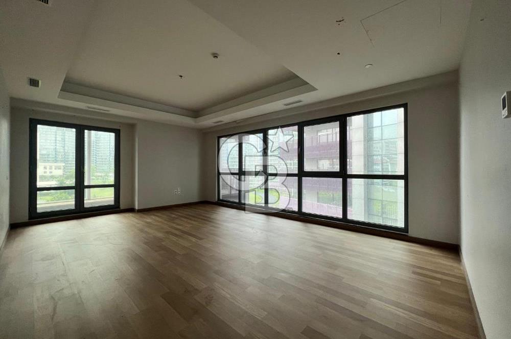 AĞAOĞLU MASLAK 1453 PROJESİNDE 140 M2 SATILIK 2+1 BOŞ DAİRE