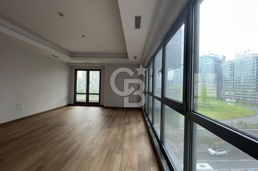 AĞAOĞLU MASLAK 1453 PROJESİNDE 140 M2 SATILIK 2+1 BOŞ DAİRE