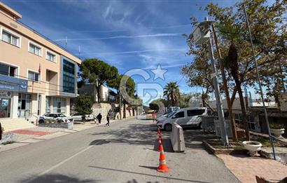 Karaburun Merkez'de Satılık Dükkan