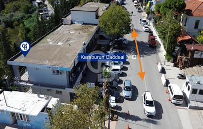 Karaburun Merkez'de Satılık Dükkan
