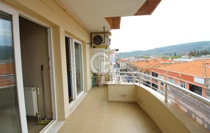 GAZİEMİR MEYDANDA 150M2 KAPALI OTOPARKLI 3+1 SATILIK DAİRE