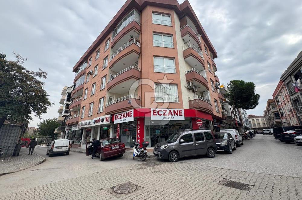 GAZİEMİR MEYDANDA 150M2 KAPALI OTOPARKLI 3+1 SATILIK DAİRE