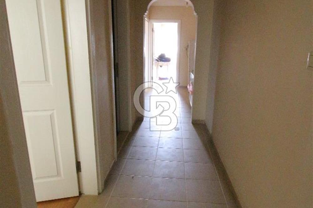 GAZİEMİR MEYDANDA 150M2 KAPALI OTOPARKLI 3+1 SATILIK DAİRE
