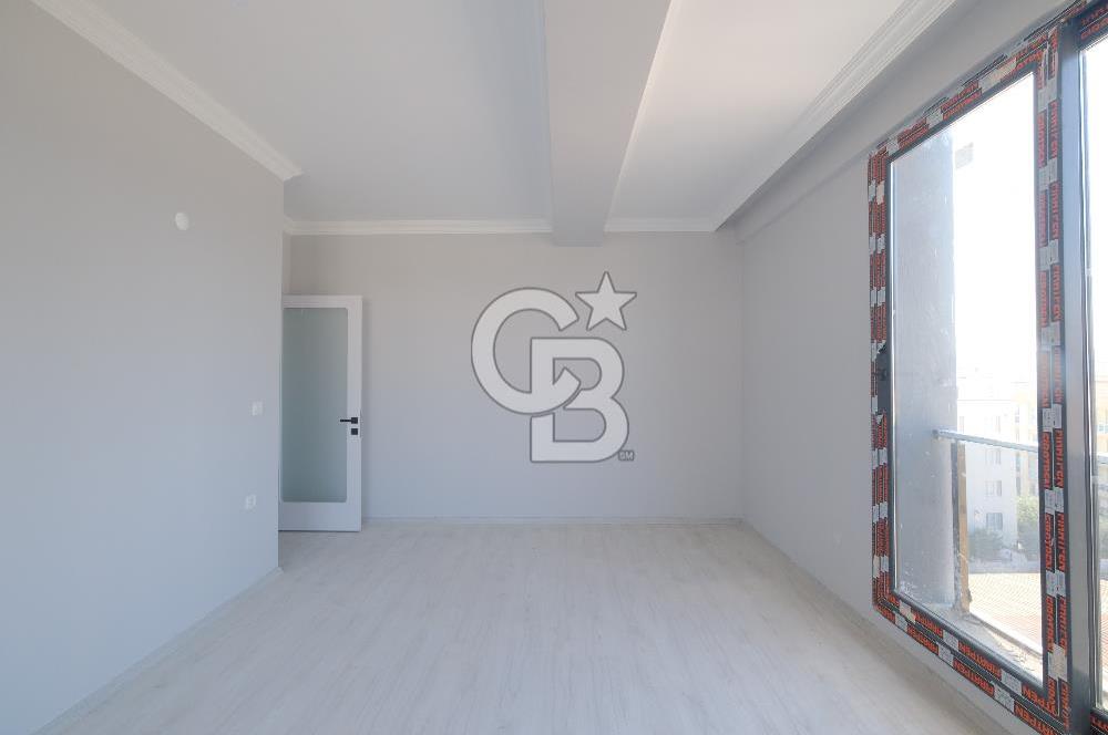                          MENEMEN UĞUR MUMCU DA SATILIK 2+1 DAİRE