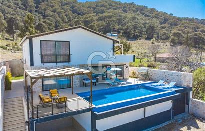 CB GİZDEN KAŞ SARIBELEN MAHALLESİNDE SATILIK İKİ ADET 3+1 VİLLA