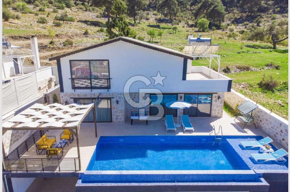 CB GİZDEN KAŞ SARIBELEN MAHALLESİNDE SATILIK İKİ ADET 3+1 VİLLA