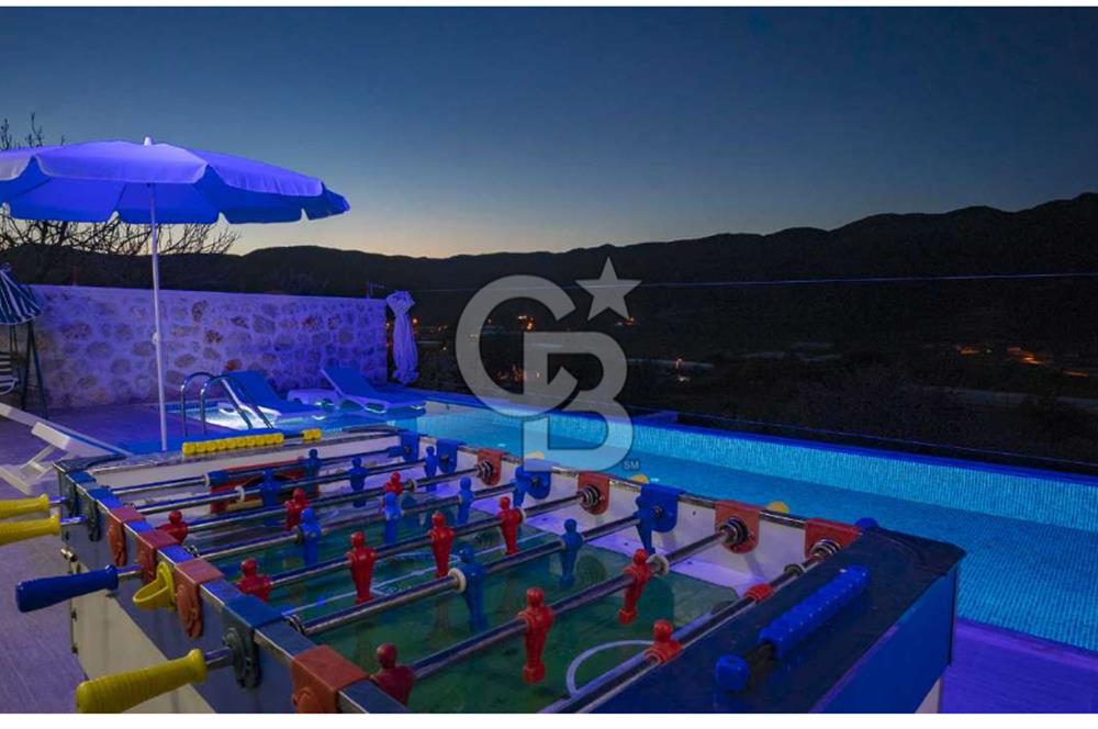 CB GİZDEN KAŞ SARIBELEN MAHALLESİNDE SATILIK İKİ ADET 3+1 VİLLA