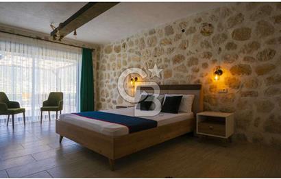 CB GİZDEN KAŞ SARIBELEN MAHALLESİNDE SATILIK İKİ ADET 3+1 VİLLA