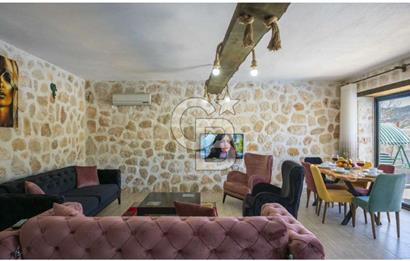 CB GİZDEN KAŞ SARIBELEN MAHALLESİNDE SATILIK İKİ ADET 3+1 VİLLA