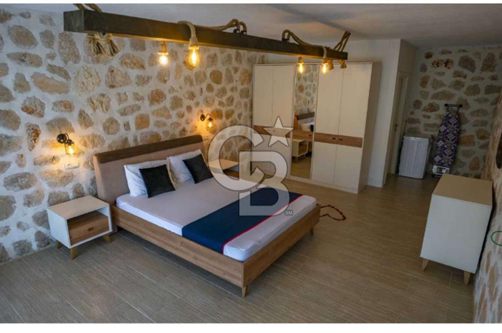 CB GİZDEN KAŞ SARIBELEN MAHALLESİNDE SATILIK İKİ ADET 3+1 VİLLA