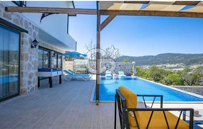 CB GİZDEN KAŞ SARIBELEN MAHALLESİNDE SATILIK İKİ ADET 3+1 VİLLA