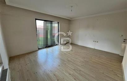 CADDE DİBİ ARA KAT ÖN CEPHE ASANSÖRLÜ 120M2 3+1 DAİRE!!!