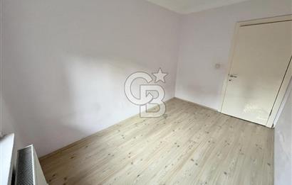 CADDE DİBİ ARA KAT ÖN CEPHE ASANSÖRLÜ 120M2 3+1 DAİRE!!!