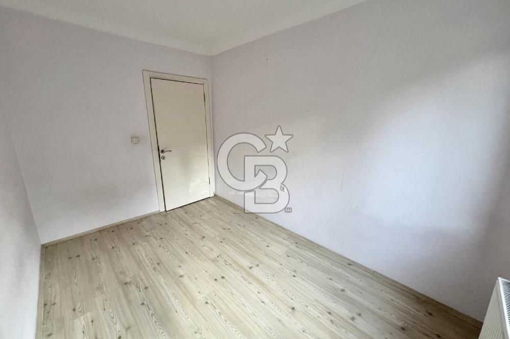 CADDE DİBİ ARA KAT ÖN CEPHE ASANSÖRLÜ 120M2 3+1 DAİRE!!!