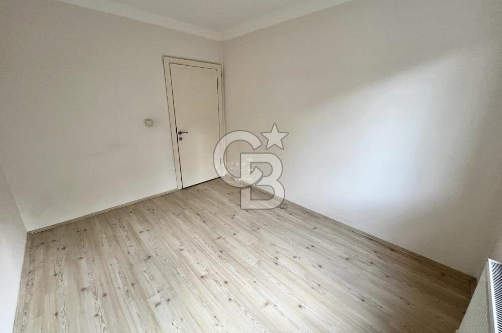CADDE DİBİ ARA KAT ÖN CEPHE ASANSÖRLÜ 120M2 3+1 DAİRE!!!