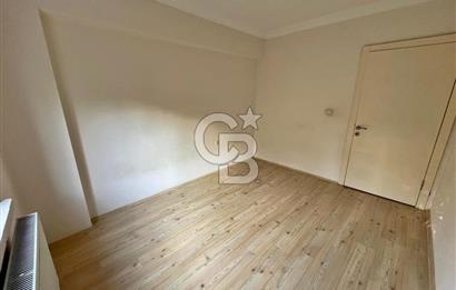 CADDE DİBİ ARA KAT ÖN CEPHE ASANSÖRLÜ 120M2 3+1 DAİRE!!!