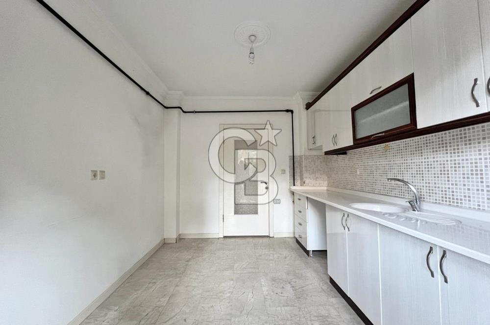 CADDE DİBİ ARA KAT ÖN CEPHE ASANSÖRLÜ 120M2 3+1 DAİRE!!!