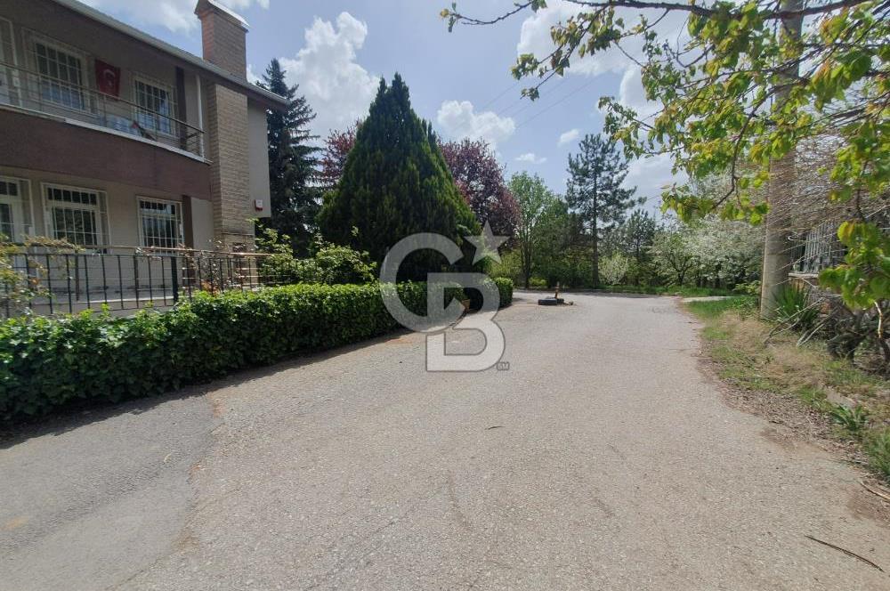 TEK YAPI DA BAĞLAR CADDESİ İNCEK BULVARI YAKINI ARSA