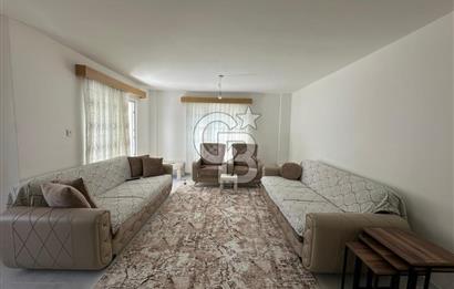 Girne Liman Üzerinde Satılık 3+1 Balkonlu Daire !!!