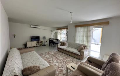 Girne Liman Üzerinde Satılık 3+1 Balkonlu Daire !!!