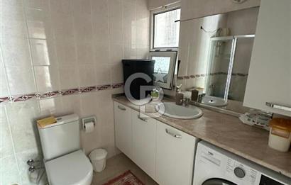 Girne Liman Üzerinde Satılık 3+1 Balkonlu Daire !!!