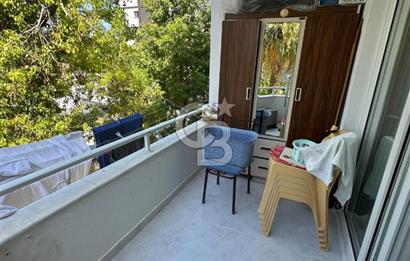 Girne Liman Üzerinde Satılık 3+1 Balkonlu Daire !!!