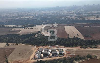 Saruhan Vadi'de Lüks Yaşam 5+1 300 m² Satılık Villa Fırsatı