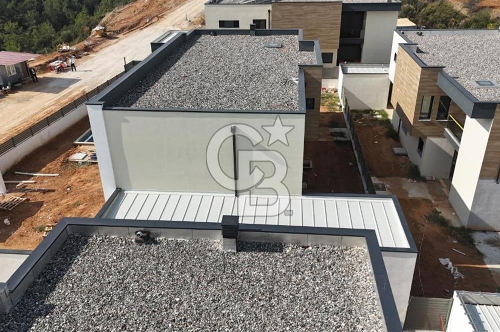 Saruhan Vadi'de Lüks Yaşam 5+1 300 m² Satılık Villa Fırsatı