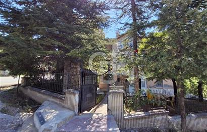 Elmadağ Hasanoğlan Bahçelievler'de Satılık 5+2 Triplex Villa