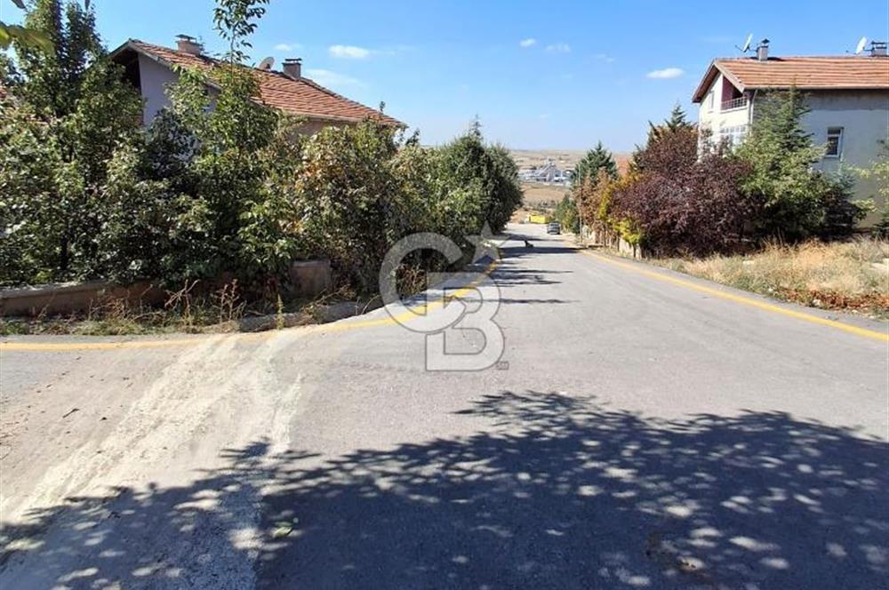 Elmadağ Hasanoğlan Bahçelievler'de Satılık 5+2 Triplex Villa