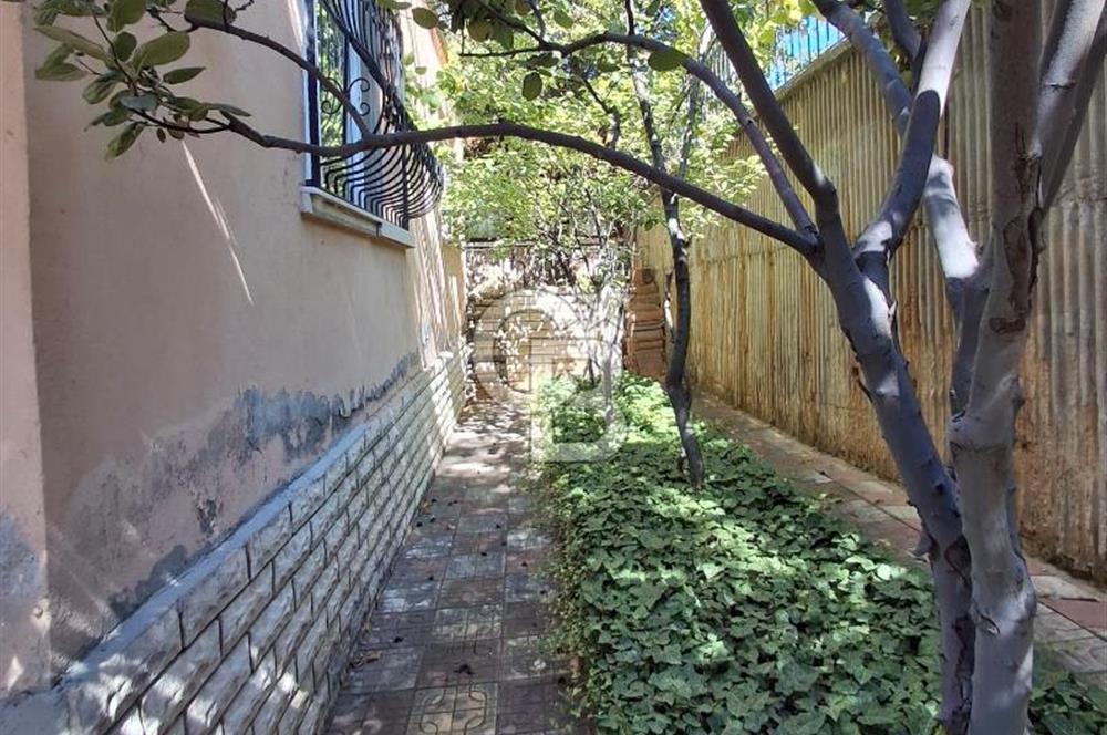 Elmadağ Hasanoğlan Bahçelievler'de Satılık 5+2 Triplex Villa
