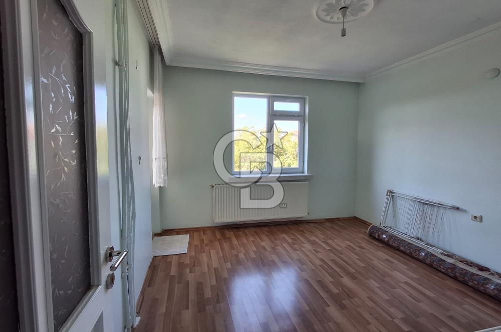 Elmadağ Hasanoğlan Bahçelievler'de Satılık 5+2 Triplex Villa